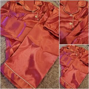Satin Red Pajama Set with Piped Trim/ Says MEDIUM But definitely Small